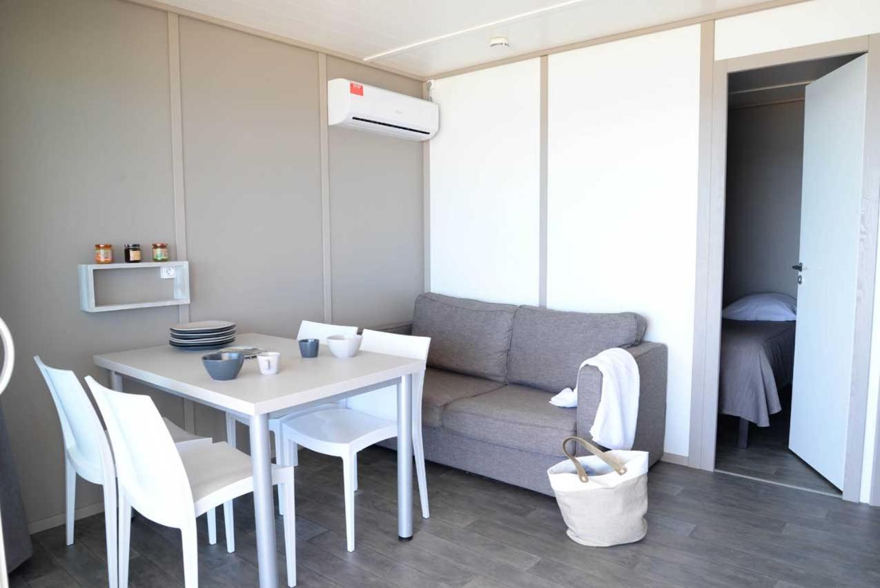 Domaine Naturiste De Riva Bella Camping Linguizzetta